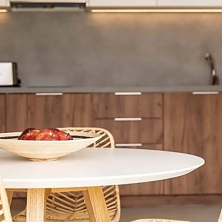 Aura Tinos 4* Istérnia